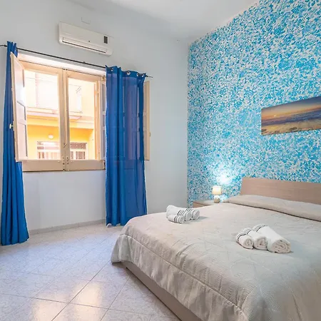 Apartment Sea House A Due Passi Dal Mare