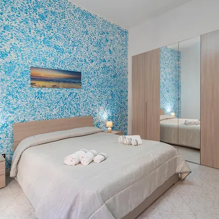 Sea House A Due Passi Dal Mare Apartment *